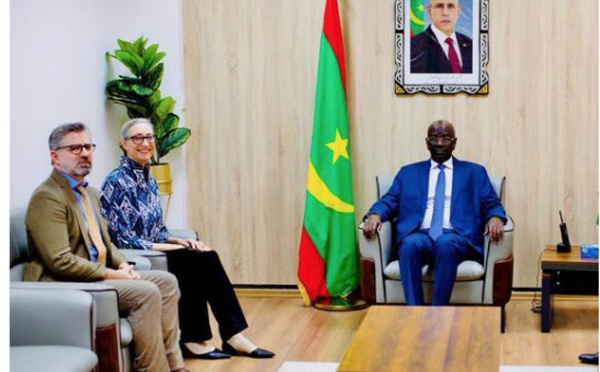 Le ministre des Affaires étrangères reçoit la chargée d’affaires de l’ambassade américaine