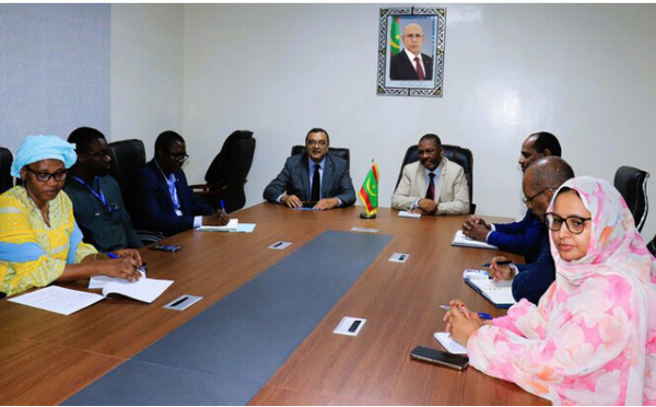 Le ministre délégué auprès du ministre de l’Intérieur reçoit le représentant de l’UNICEF en Mauritanie