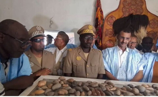 Le ministre de la Culture effectue une visite à l’ancien Ksar de Tidjikja