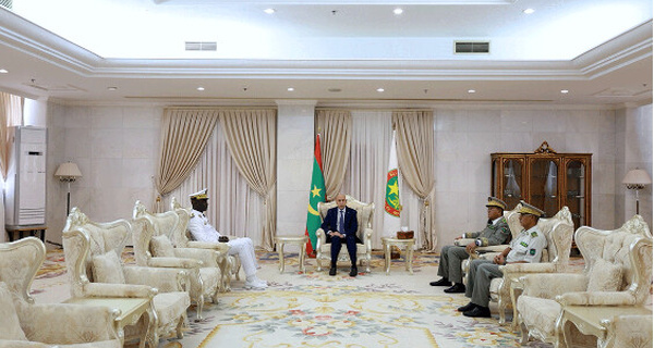 Le Président de la République reçoit le Chef d’état-major général des armées du Sénégal