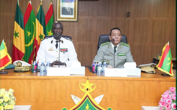 La coopération mauritano-sénégalaise au niveau des armées évoquée lors d’une visite à Nouakchott du chef d’état-major général des armées sénégalaises