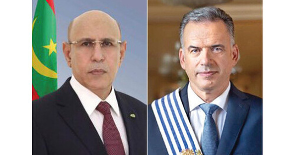 Le président de la République félicite son homologue uruguayen