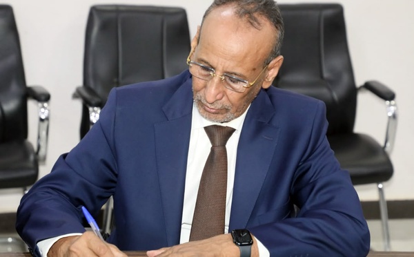 Éditorial Jusqu’à quand ?  Les habitants de certains quartiers de Nouakchott, notamment Tevragh Zeïna et une partie de Sebkha, du Ksar et de Toujounine surtout (50 heures quasiment d’affilée relevées à 18h le dimanche ! ) ont vécu un week-end dont le