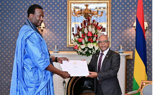 L’ambassadeur de Mauritanie auprès de la République de Maurice présente ses lettres de créance