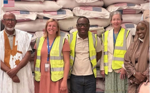 Une délégation américaine évalue l’impact de l’aide fournie par les USA pour soutenir l’enseignement des enfants dans le sud de la Mauritanie